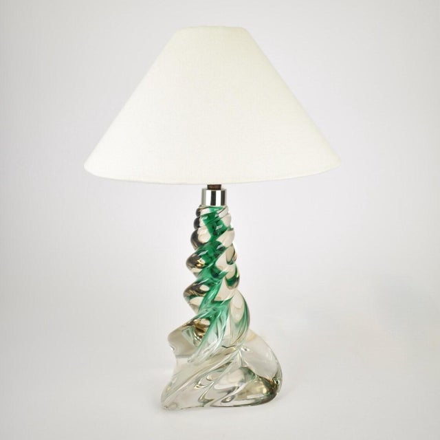 Metal Vintage French Crystal Table Light | Mid Century Emerald Green Accent Light Bedside | Lead Twisted Glass | Val St Lambert Seguso Murano 1950 For Sale - Image 7 of 10