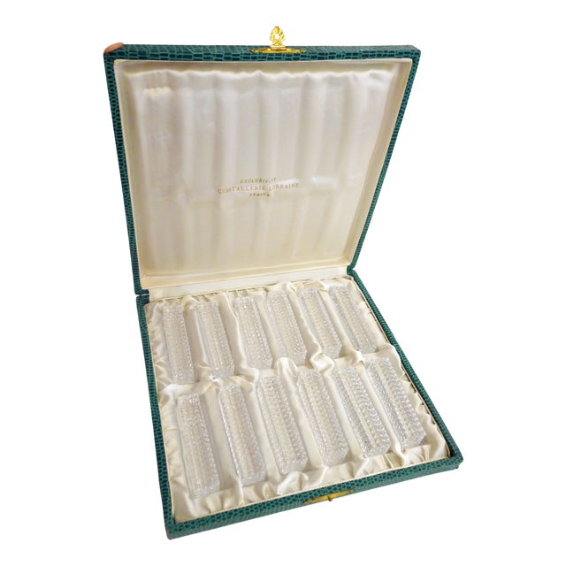 Knife Holders Cut Into Small Facets in Lorraine Crystal, 1950s, Set of 12 For Sale