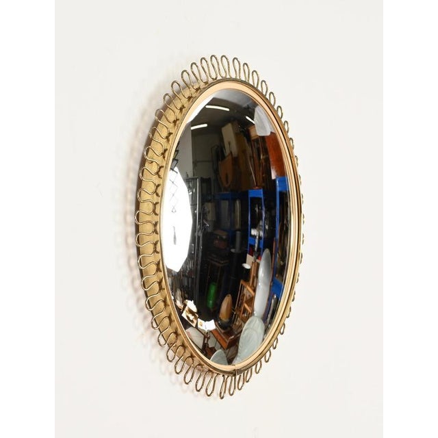 1950s Mid-Century Modern Round Brass Mirror with Wavy Frame by Gio Ponti, Italy, 1950s For Sale - Image 5 of 13