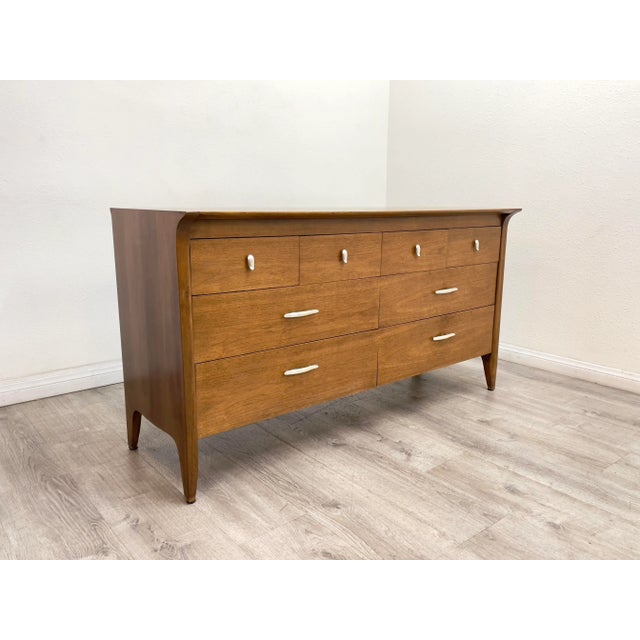 Brown Mid Century Modern Dresser by Drexel For Sale - Image 8 of 11
