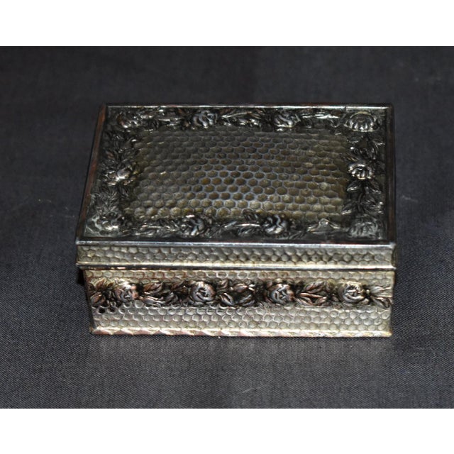 Vintage Silver Plate Trinket Jewelry Box Ornate Rose Floral Honeycomb Casket For Sale - Image 4 of 14