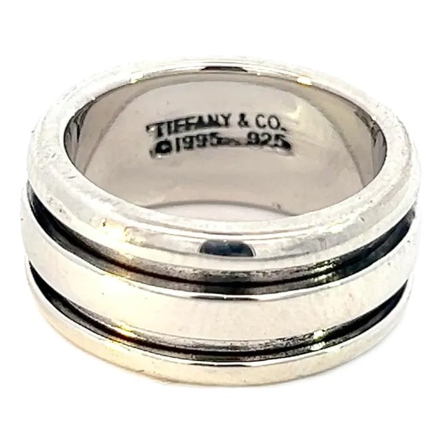 1990s Tiffany & Co Estate Atlas Groove Ring Size 5 Silver 9 mm, Size 5 For Sale