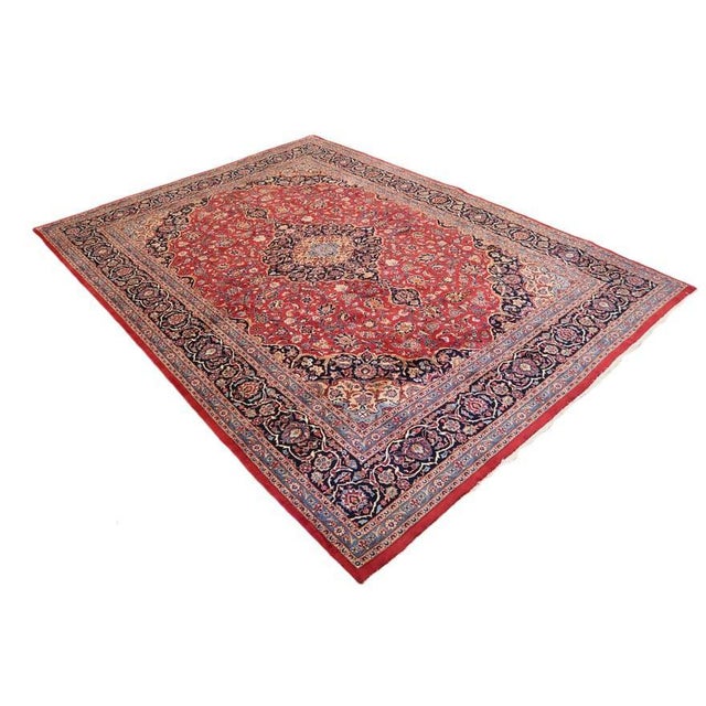 Middle Eastern Rug in Wool For Sale - Image 5 of 5