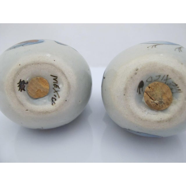 1960s Ken Edwards El Palomar Chicken Tonala Mexican Farmhouse Salt & Pepper Shakers - a Pair For Sale In Portland, OR - Image 6 of 10