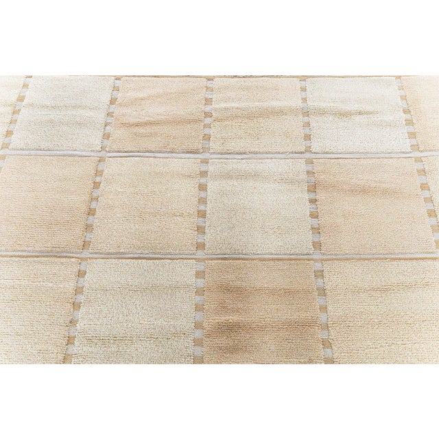 Early 21st Century "Carre" Modern Grid Beige And Pale Sand Oversized Rug by Doris Leslie Blau For Sale - Image 5 of 9