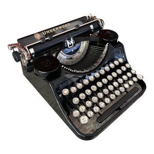 Vintage 1930s Underwood 4 Bank F Model Portable Typewriter/Case - Works!