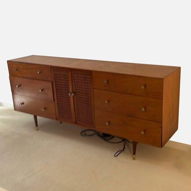 Mid-Century Modern Vintage Mid-Century Modern Walnut Dresser / Credenza With Carved Geometric Doors For Sale - Image 3 of 3