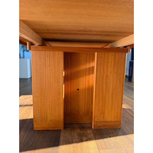 Danish Modern Teak Expanding Dining Table by Nordisk Furniture, Denmark – Self-Storing Leaves For Sale - Image 10 of 18