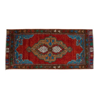 1960s Vintage Hand Knotted Small Turkish Rug, Entryway Decor, Bath Mat, Kitchen Bedside Rug 2x3 Ft Approx For Sale