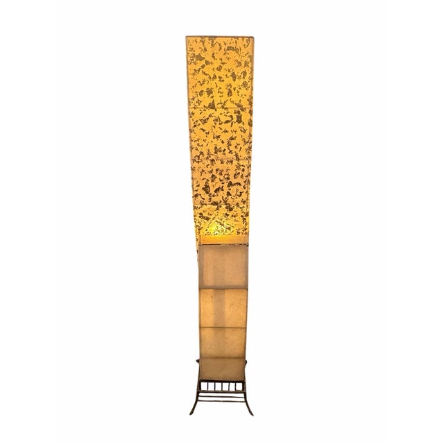 Mid-Century Modern 1970s Mid-Century Modern Sculptural Double Helix Amber Resin & Gold Leaf Fleck Floor Lamp For Sale - Image 3 of 6