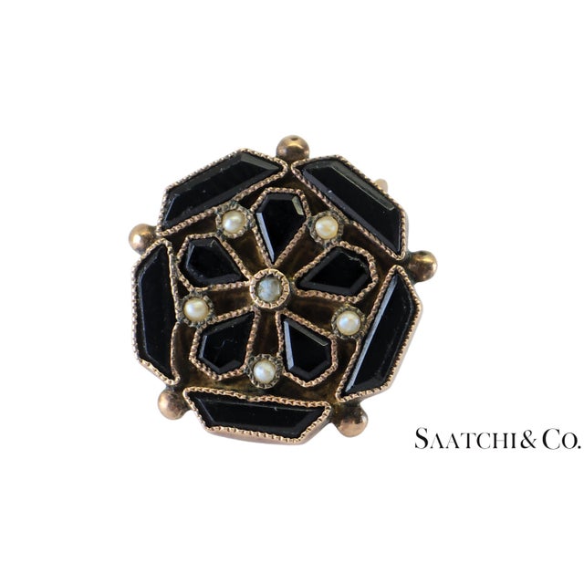 Mid 20th Century Mid 20th Century 14k (585) Yellow Gold - Golden Onyx Stone and Pearl Earring, 5.1 Gram, Pair For Sale - Image 5 of 10