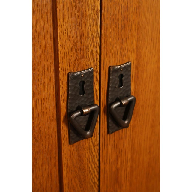 Stickley Mission Collection Harvey Ellis Inlay Oak Small Cabinet For Sale - Image 12 of 18