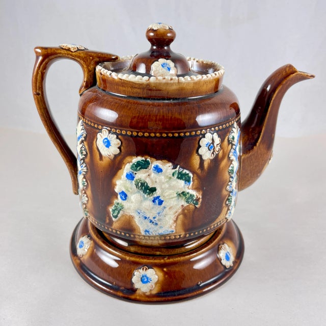 English Measham Bargeware Love at Home Teapot on Stand For Sale In Philadelphia - Image 6 of 12