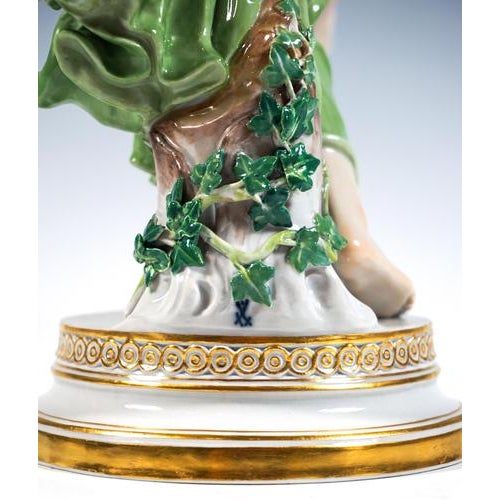 Ceramic Art Nouveau Figurine of Young Lady Ball Player attributed to Walter Schott for Meissen, 1924 For Sale - Image 7 of 9