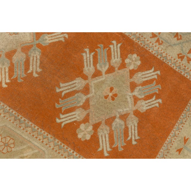 Vintage Turkish Anatolian Rug, 9'4" X 6'6" – Soft Terracotta and Beige For Sale - Image 6 of 10