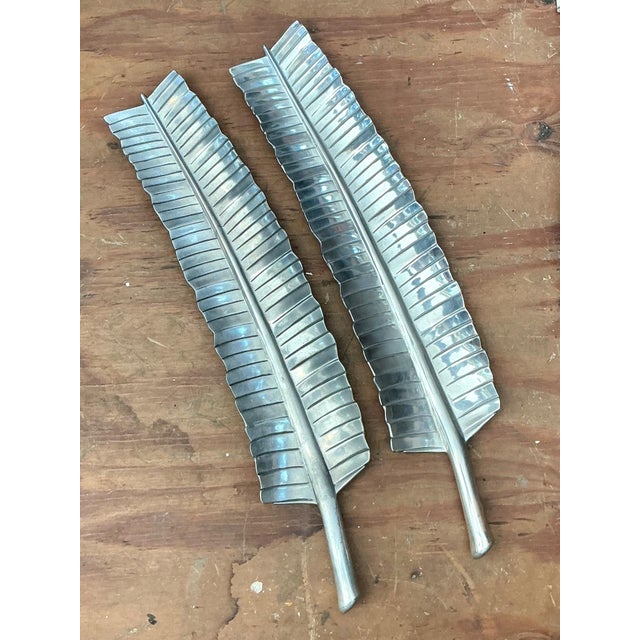 Mid-Century Modern Vintage Bruce Fox Aluminum Banana Leaf Platters - Set of 2 For Sale - Image 3 of 17
