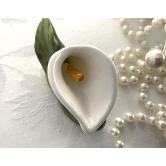 Set 6/Bone China Napkin Rings - Calla Lily Design, Pia Phillipines 1986 A stunning set of six (6) Napkin Holder Rings in...