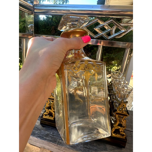 19th Century French Napoleon III Marquetry Liquor Tantalus With Gilt Crystal Decanters For Sale In New York - Image 6 of 12