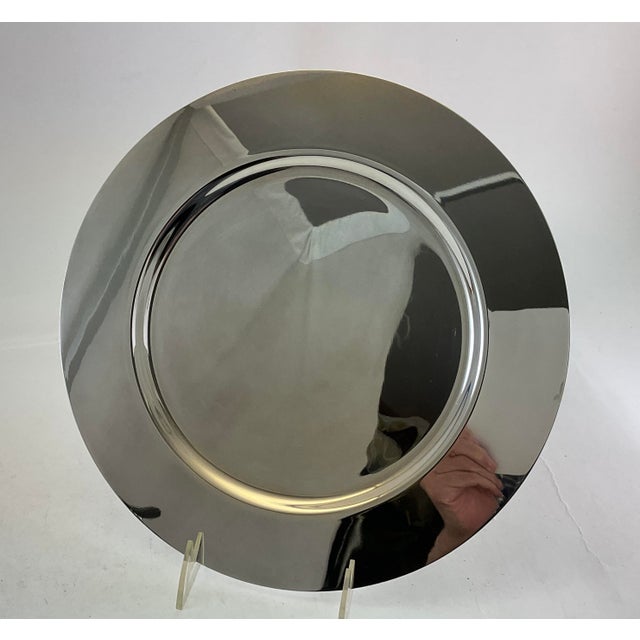 Silver 1980s A Pair Silver Round Platters Plain, 12 In. For Sale - Image 8 of 10