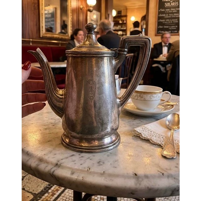 Early 20th Century New Orleans - Solari’s La Louisiane Restaurant 1930’s Reed & Barton Hotel Silver Soldered Teapot for Collectors & Southern Entertaining - Pics! For Sale - Image 5 of 12