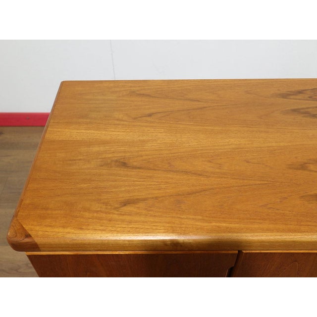 Mid Century Modern Vintage Teak Danish Credenza Sidebaord by Christian Linneber For Sale - Image 13 of 15