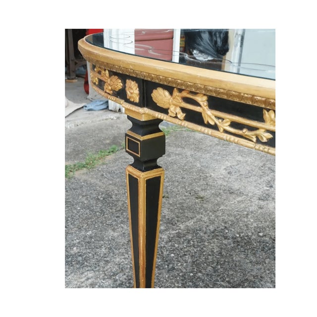 French Vintage Italian Louis XVI Giltwood Mirrored Dining Table, Circa 1940 For Sale - Image 3 of 6