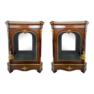 Late 19th Century Pair of French Louis XV Style Display Vitrine Cabinets