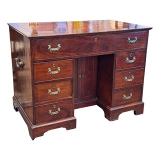 Early 19th Century English Mahogany Campaign Kneehole Desk For Sale