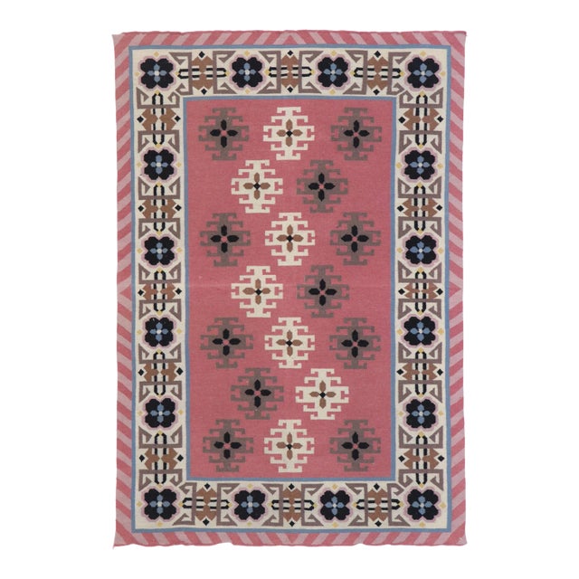 Vintage Romanian Geometric Kilim Rug - 04'00 X 05'11 For Sale