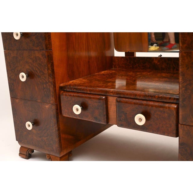 French Art Deco Burr Walnut Dressing Table, 1930 For Sale - Image 10 of 11