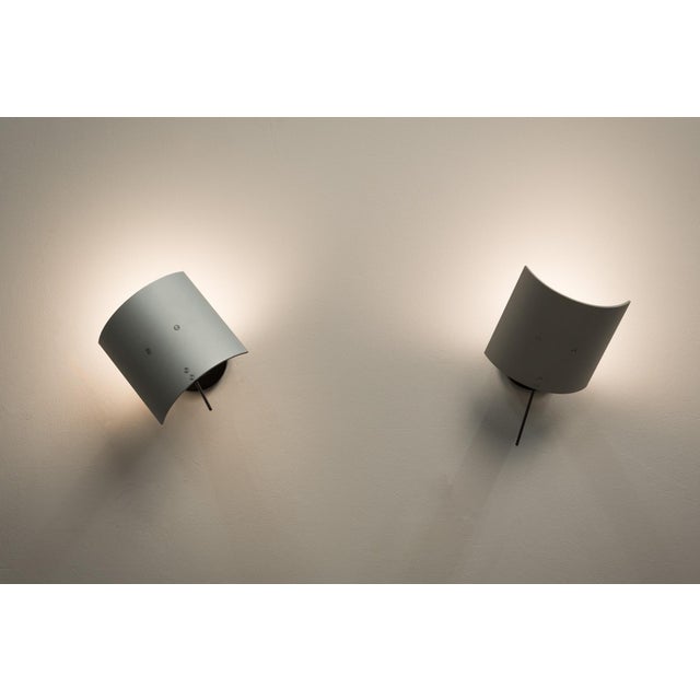 Contemporary Vintage Enea Wall Lamps by Antonio Citterio for Artemide, 1980s, Set of 2 For Sale - Image 3 of 16