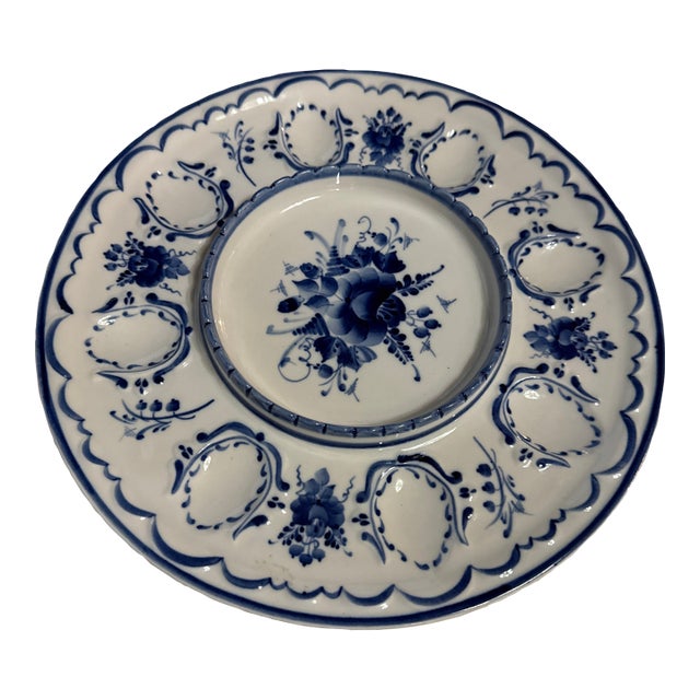1970s Beautiful Vintage Gzhel Hand Painted Oyster or Deviled Egg Plate For Sale