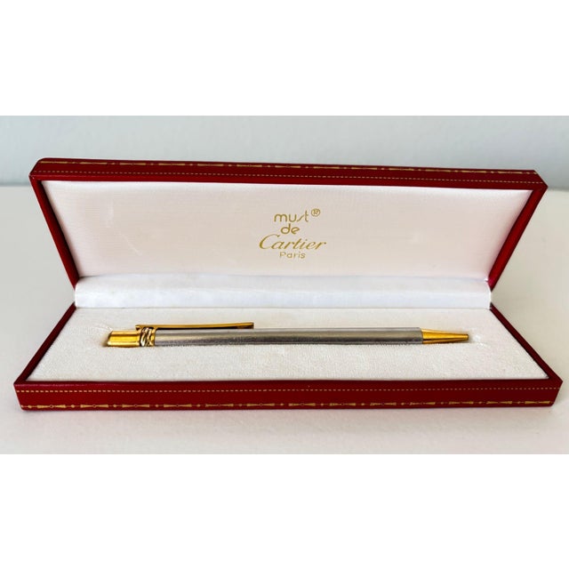Must De Cartier “Trinity Vendôme” Ballpoint Pen Gold & Silver France Circa 1980s For Sale - Image 15 of 15
