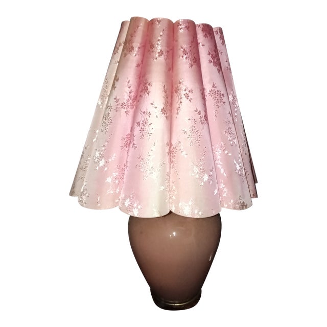 Vintage Table Lamp Features a Pink Pleated Lampshade and a Ceramic Base For Sale