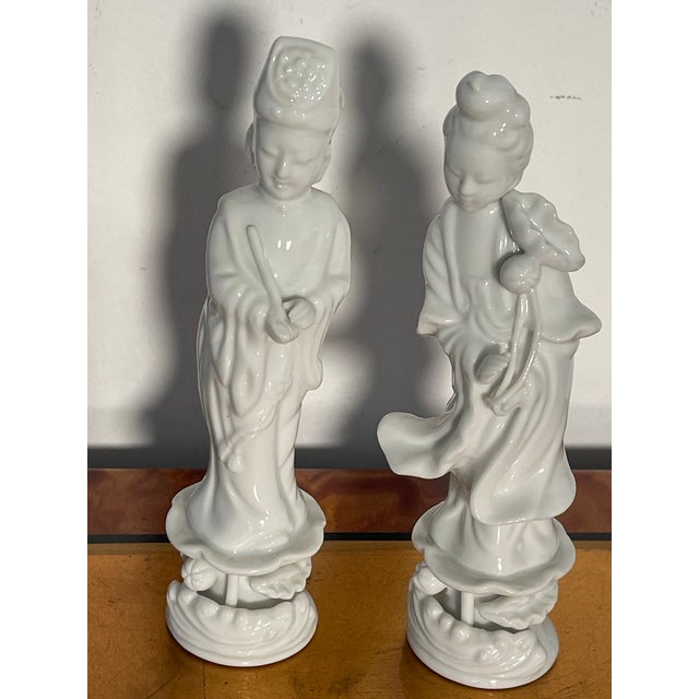 Antique Blanc De Chine Z Chinese Porcelain Pair of Deities For Sale In Miami - Image 6 of 7