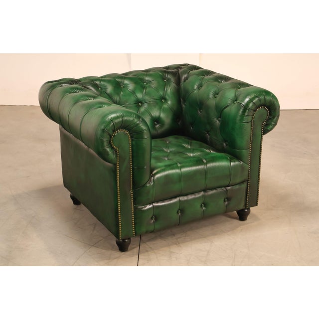 English Chesterfield Style Pair of Green Leather Club Chairs For Sale - Image 3 of 16