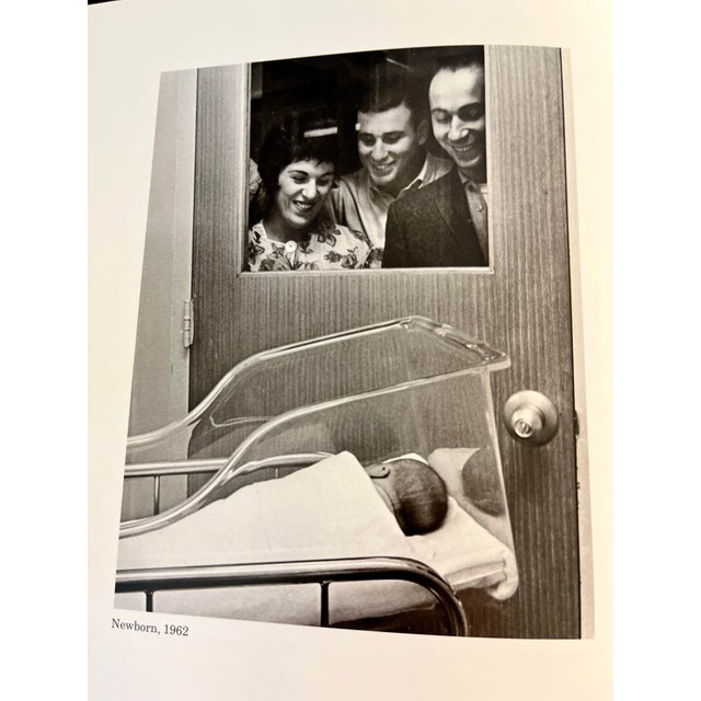 1995 Growing Up in New York Leipzig Book For Sale In New York - Image 6 of 10