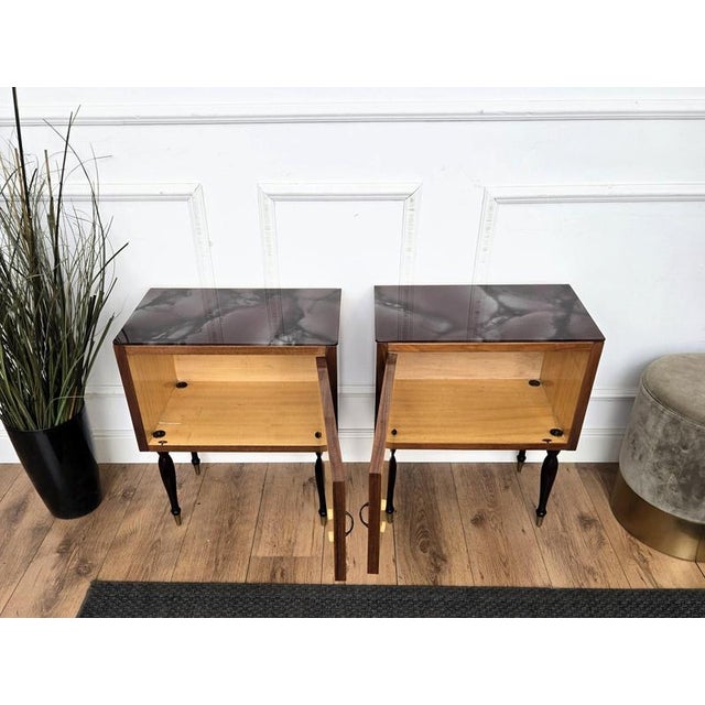 Gold Mid-Century Italian Art Deco Style Nightstands in Walnut with Glass Tops, 1950s, Set of 2 For Sale - Image 8 of 11