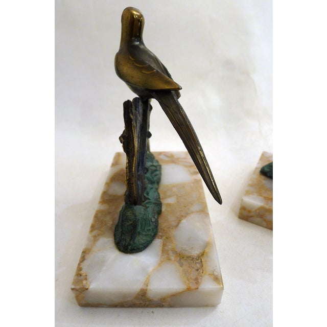 Art Deco Style Parrot Bookends on Marbled Stone Bases, 1950s, Set of 2 For Sale - Image 4 of 10