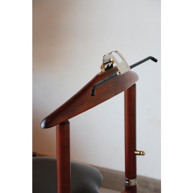 Vintage Italian Valet Stand Chair by Fratelli Reguitti, 1960s For Sale - Image 4 of 18