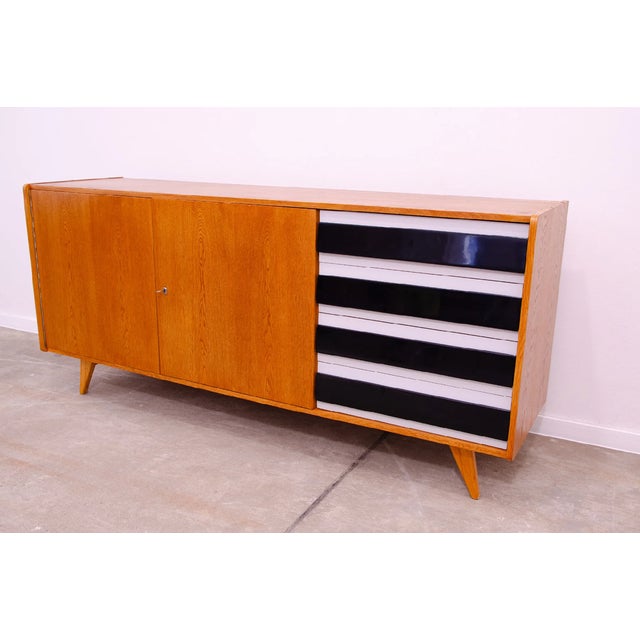 Mid-Century U-460 Sideboard by Jiri Jiroutek for Interior Praha, Czechoslovakia, 1960s For Sale - Image 15 of 18