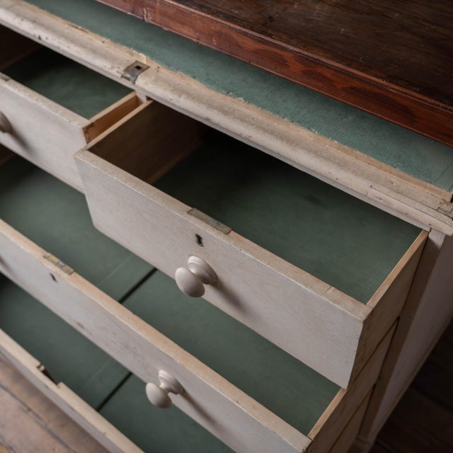 English Pine Linen Press, 19th Century For Sale In Savannah - Image 6 of 18