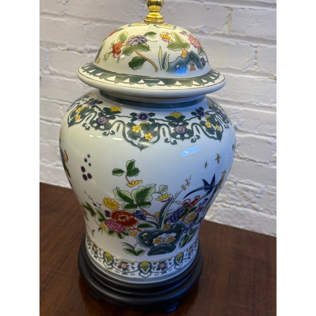 Chinoiserie Famille Rose Porcelain Temple Jar Table Lamp For Sale - Image 12 of 12