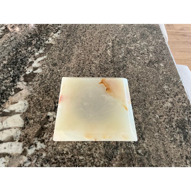 Mid-(20th)-Century Alabaster Ashtray For Sale In Portland, OR - Image 6 of 6