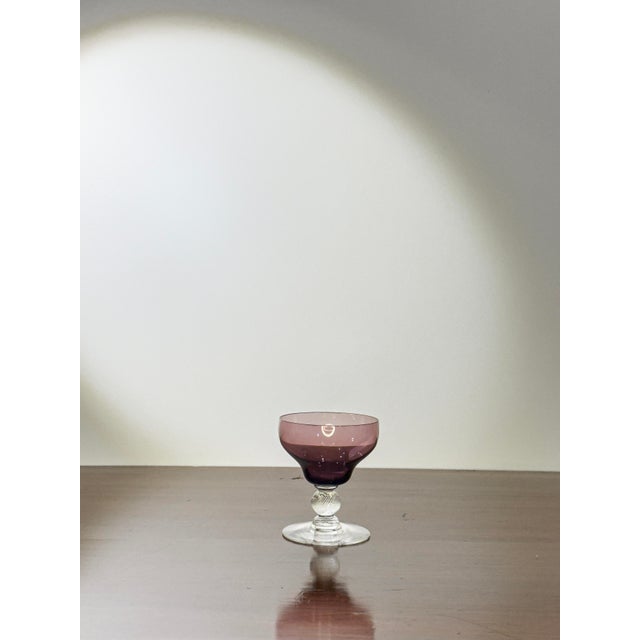 Cambridge Glass Company 1920s Art Deco Small Purple Twist Glass - Set of 7 For Sale - Image 4 of 4