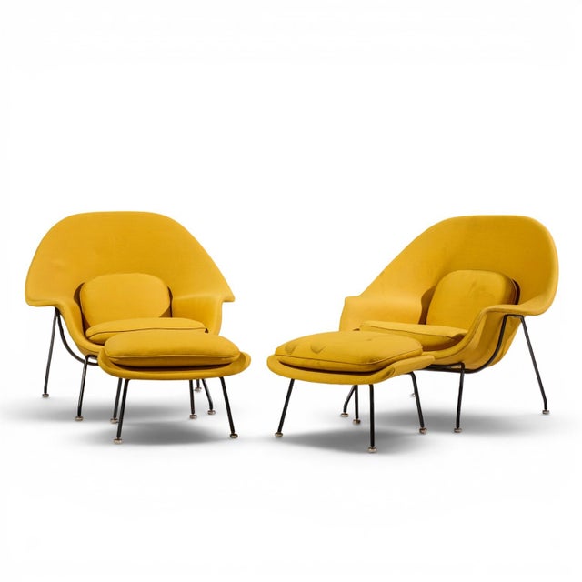 Mid-Century Modern Eero Saarinen for Knoll Mid Century Womb Lounge Chairs With Ottomans - Pair For Sale - Image 3 of 13