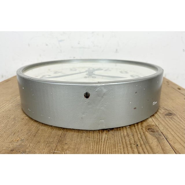 Industrial Grey Factory Wall Clock from Chronotechna, 1950s For Sale - Image 9 of 18