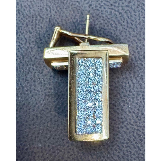 2.6 Carat Diamond VS Quality STUD Earrings Women , 14 Karat Yellow Gold 9.8 Gm For Sale In New York - Image 6 of 18