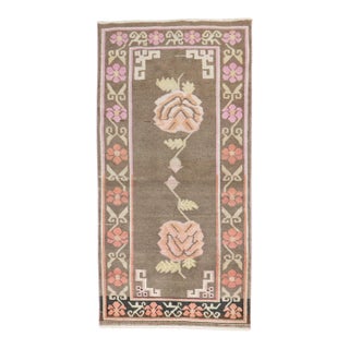 Floral Vintage Tibetan Rug - 3'1" x 6' For Sale