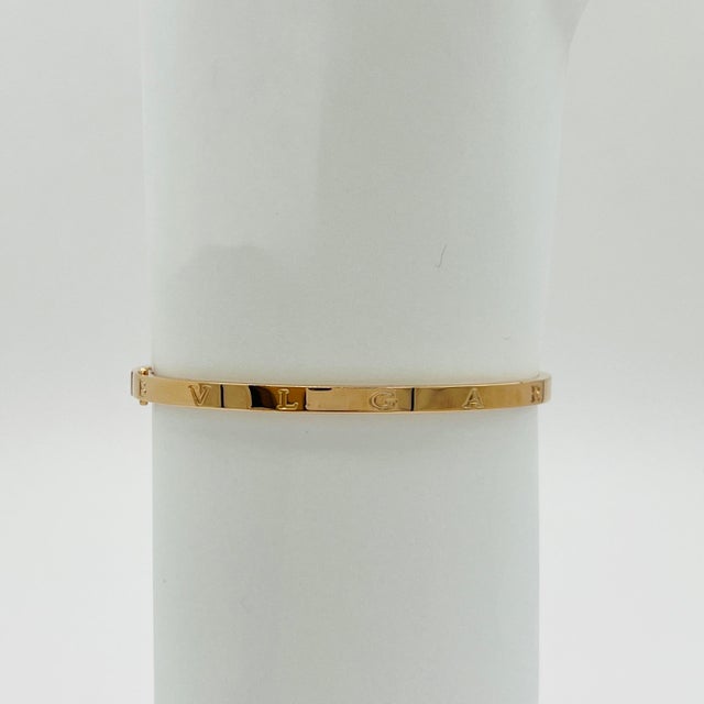 2020s Estate Bvlgari Bangle in 18k Rose Gold For Sale - Image 5 of 6
